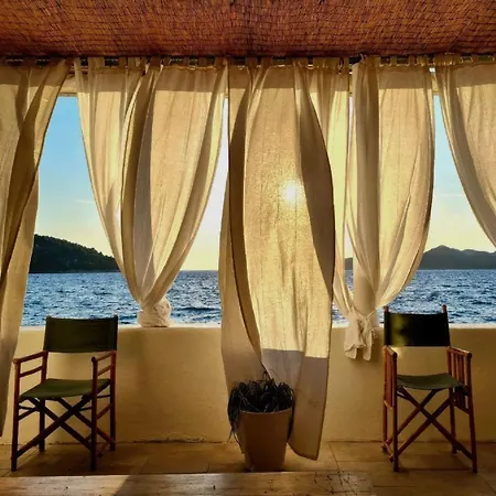 Lola - Four Bedroom With Sea View Lopud