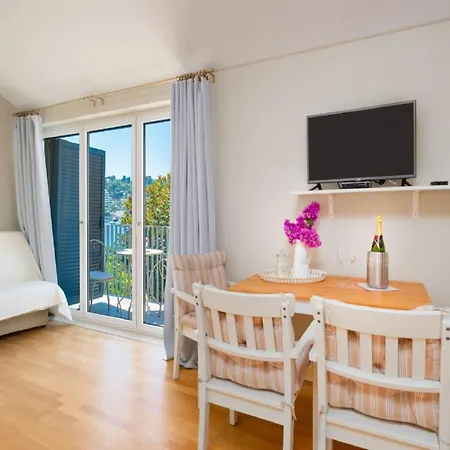 Lola - Four Bedroom With Sea View Lopud